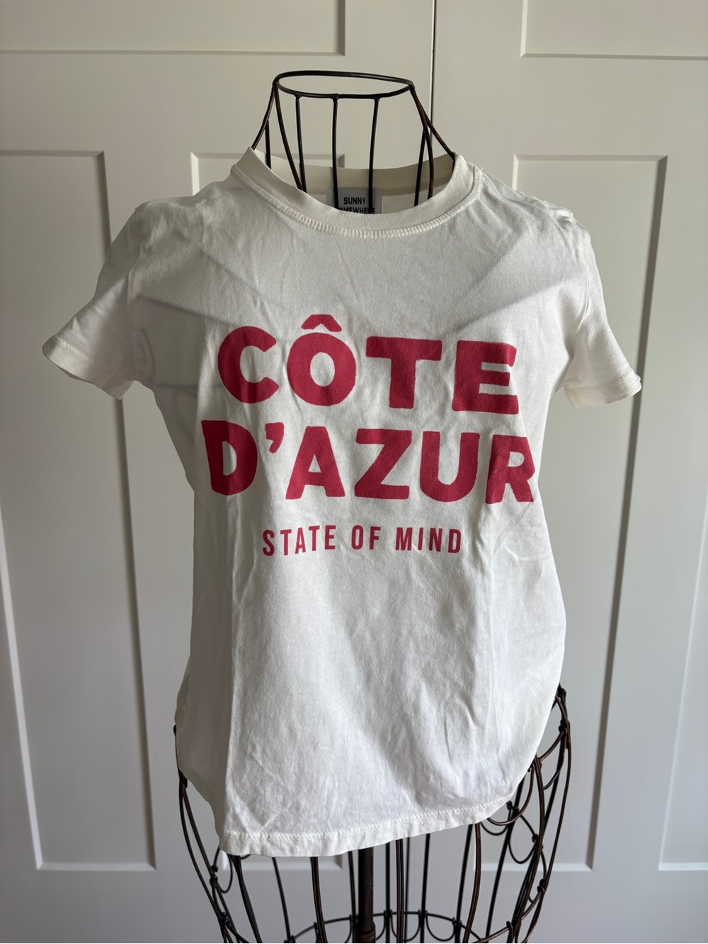 Evereve’s Sunny Somewhere Cote D'Azur State of Mind Graphic Tee